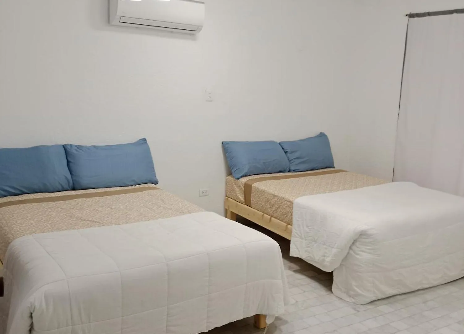 Hostal Dream Gunther Cancun Mexico